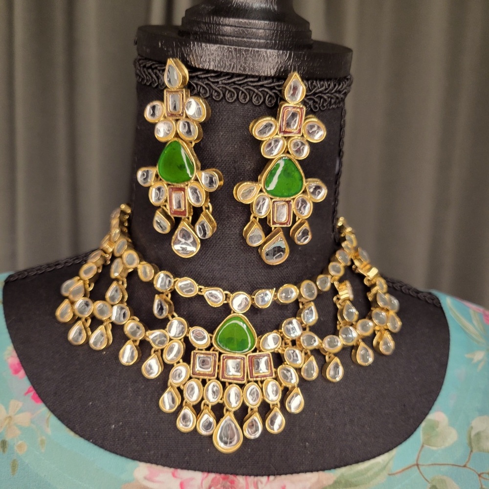 This is a custom made kinda. Style necklace and earring set